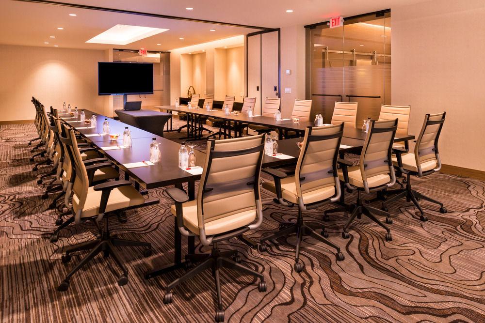 Marriott Melville Long Island Esterno foto