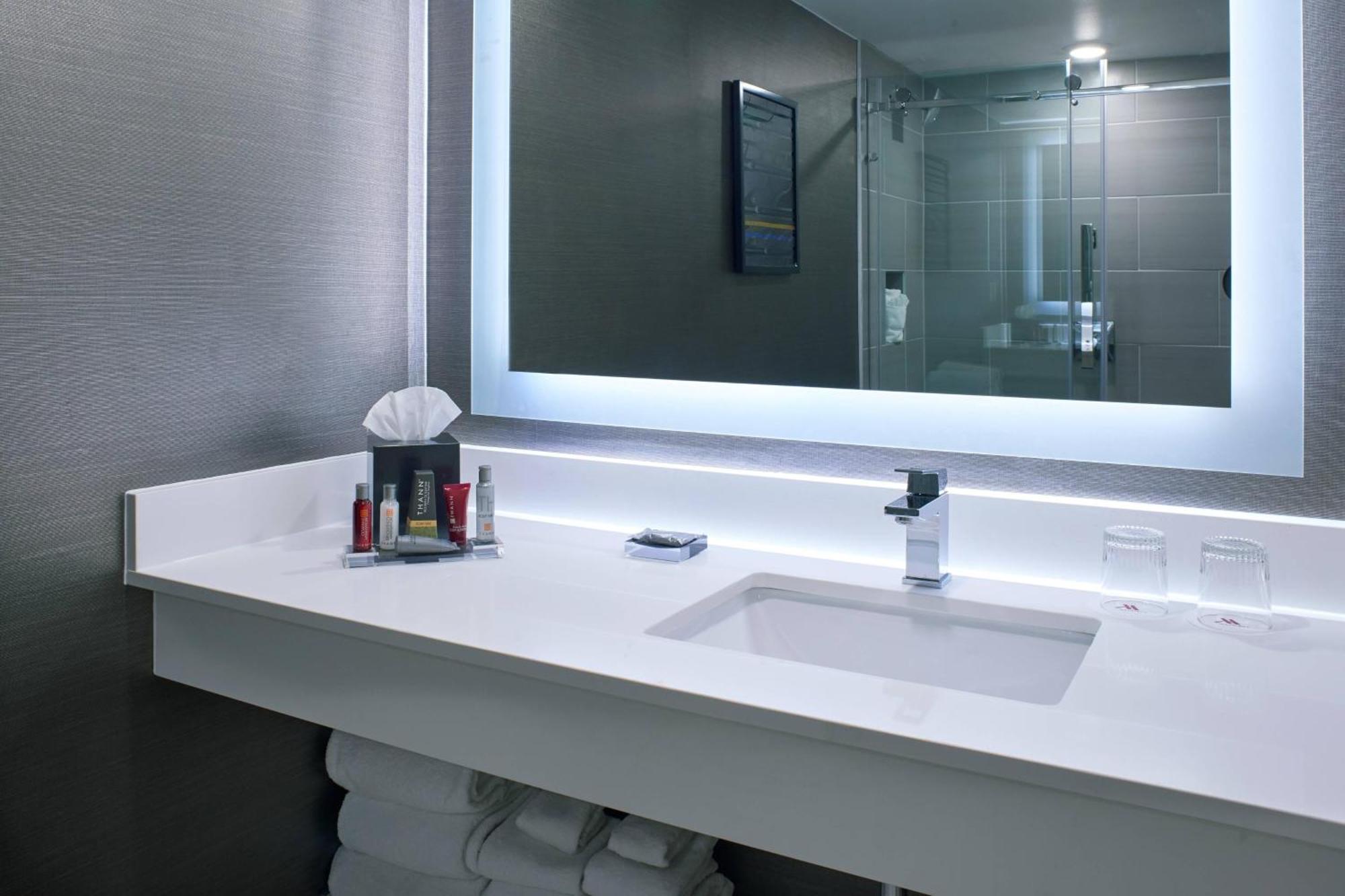 Marriott Melville Long Island Esterno foto