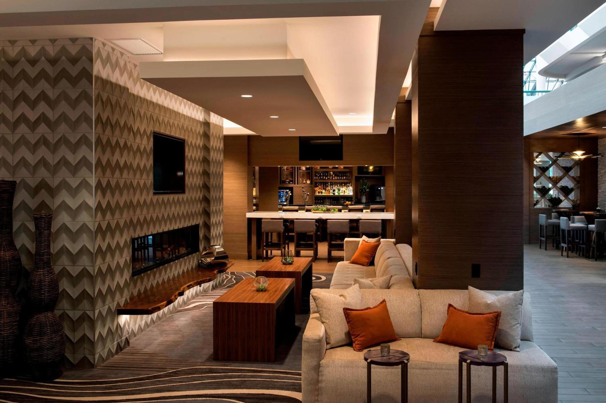 Marriott Melville Long Island Esterno foto