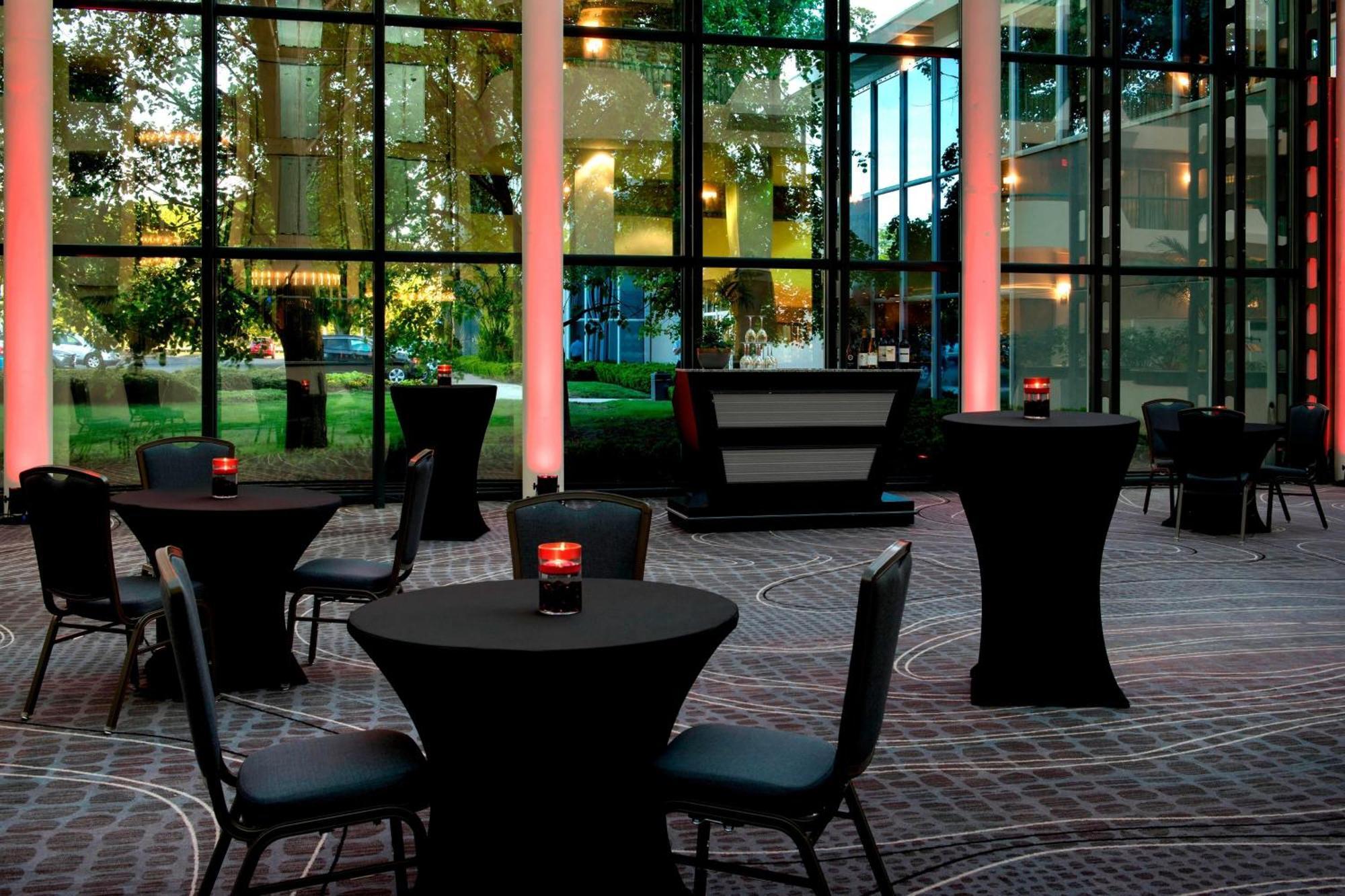 Marriott Melville Long Island Esterno foto