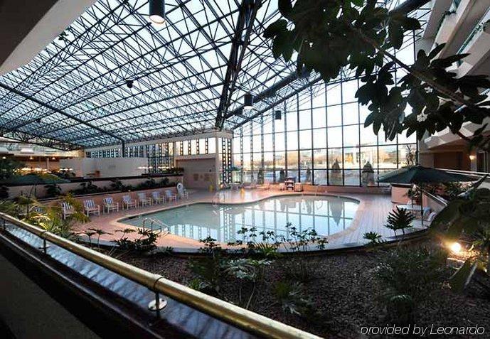 Marriott Melville Long Island Esterno foto
