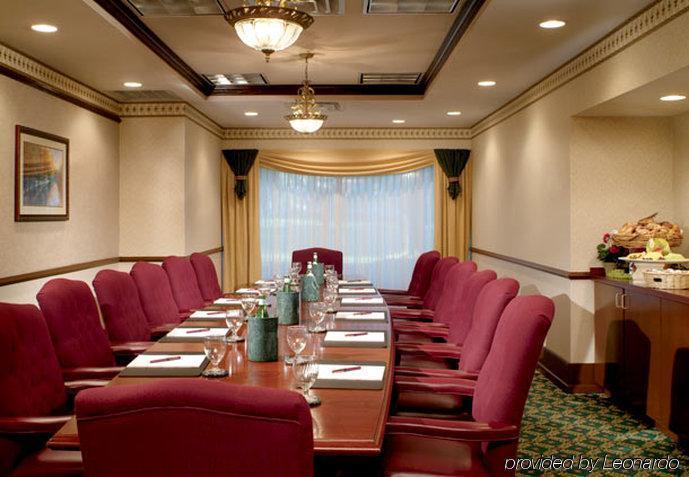 Marriott Melville Long Island Esterno foto