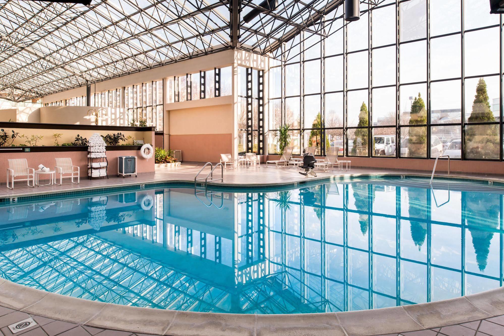 Marriott Melville Long Island Esterno foto