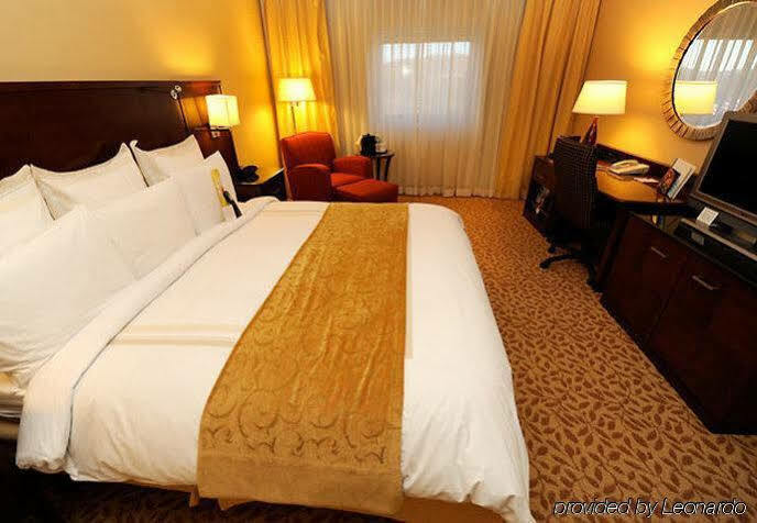 Marriott Melville Long Island Esterno foto